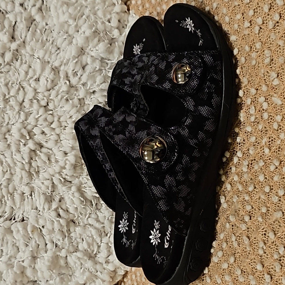 Therafit Sandals - Picture 14 of 16